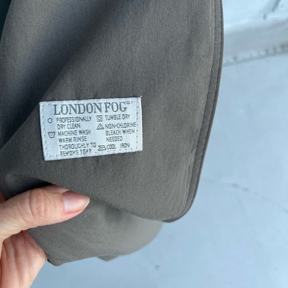 Vintage London Fog Trench Coat Size 4 Olive Taupe Made USA Button-in Liner EUC - Picture 11 of 15